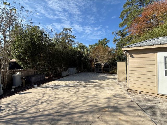 10249 NE 28TH LOOP P, Silver Springs, FL 34488