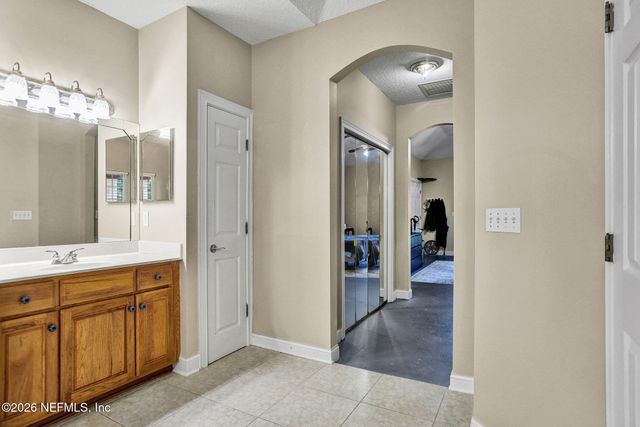 5052 LOURCEY Road, Jacksonville, FL 32257