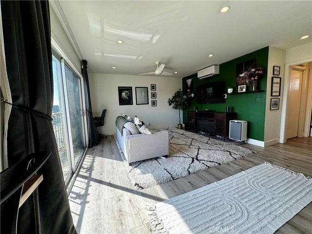 191 Kennebec 403, Long Beach, CA 90803