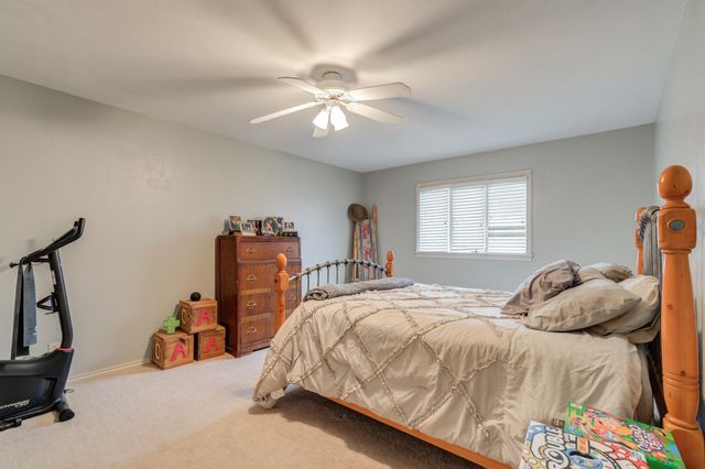 902 W 6th Street, Idalou, TX 79329