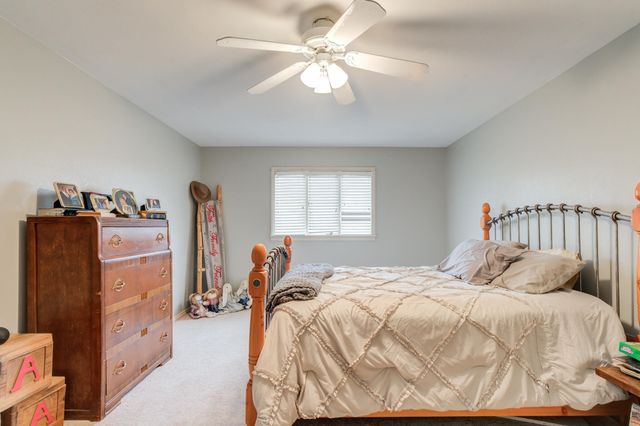 902 W 6th Street, Idalou, TX 79329