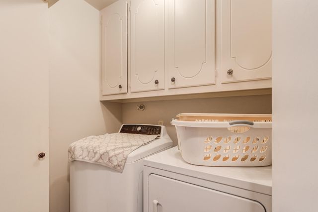 902 W 6th Street, Idalou, TX 79329