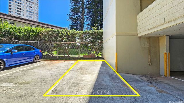 98-99 Uao Place 2509, Aiea, HI 96701