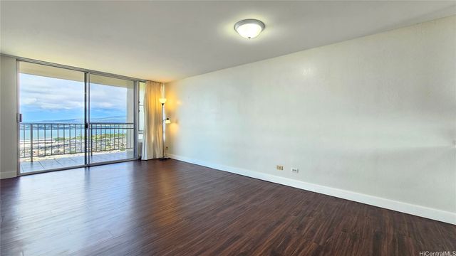 98-99 Uao Place 2509, Aiea, HI 96701