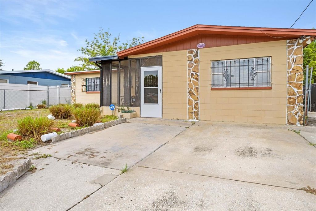 10412 N ALTMAN STREET, Tampa, FL 33612