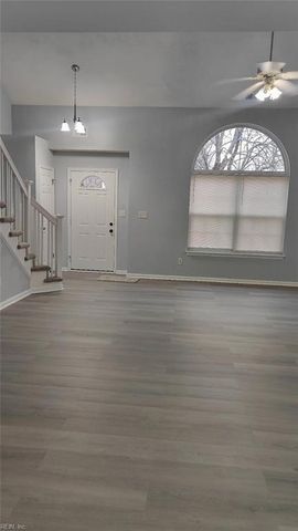 6801 Ivanhoe CT, Suffolk, VA 23435