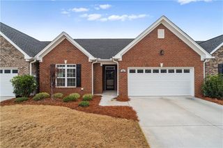 204 Patriots SW Row, Calhoun, GA 30701