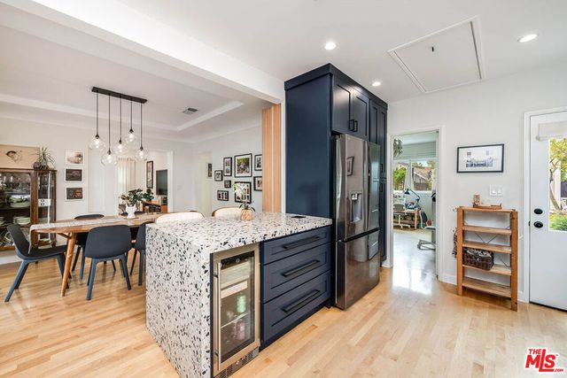 849 N Lima Street, Burbank, CA 91505