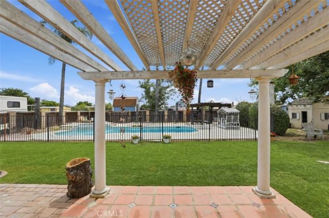 6038 AURORA, Jurupa Valley, CA 91752