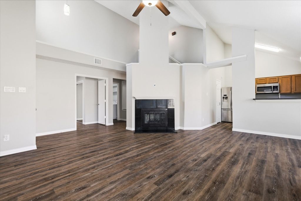 956 Sylvan Creek Drive, Lewisville, TX 75067 — photo 4