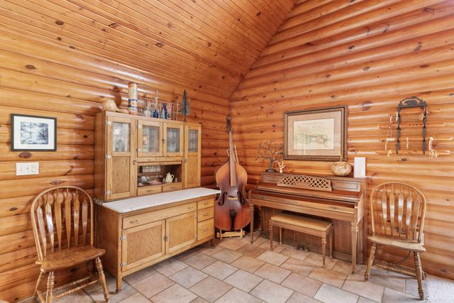 192 John Hollow Drive, Galena, MO 65656