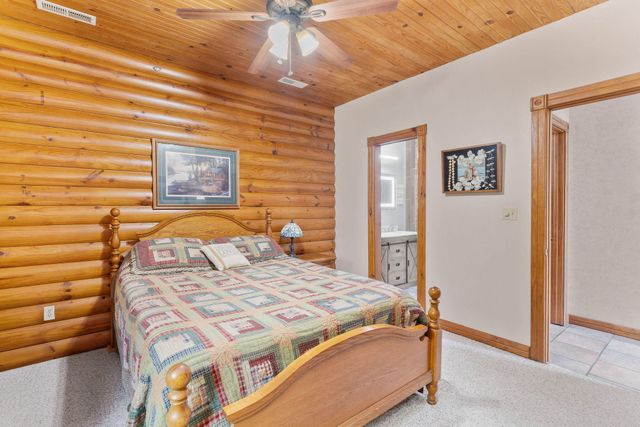 192 John Hollow Drive, Galena, MO 65656