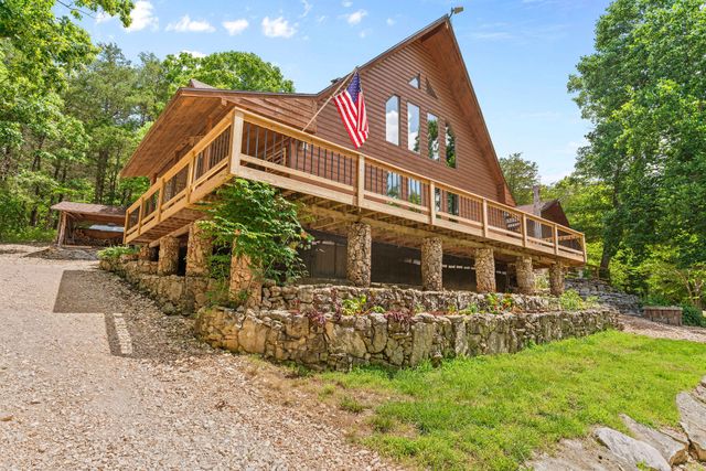 192 John Hollow Drive, Galena, MO 65656