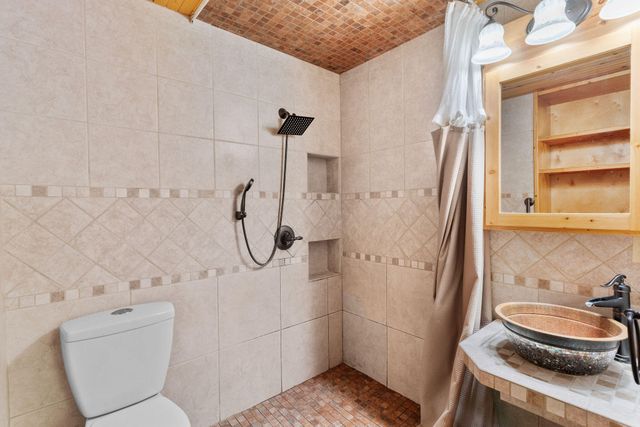 192 John Hollow Drive, Galena, MO 65656