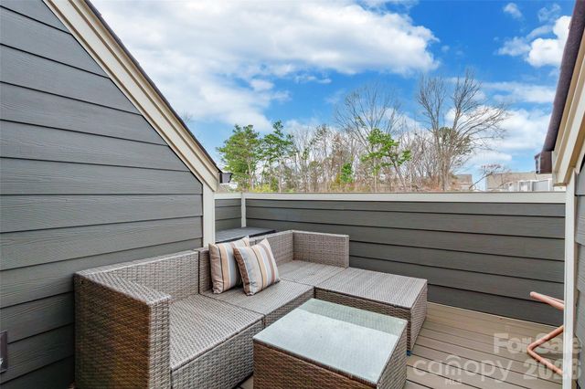 924 Broad River Lane, Charlotte, NC 28211