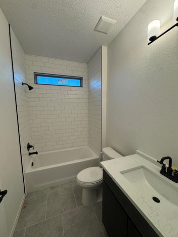 6150 Diebenkorn Drive SE, Albuquerque, NM 87106