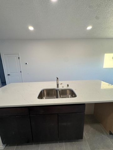 6150 Diebenkorn Drive SE, Albuquerque, NM 87106