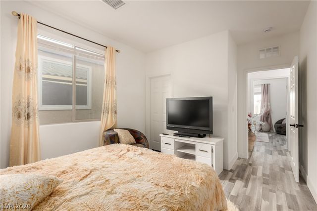 7801 Victoria Tower Court, Las Vegas, NV 89113