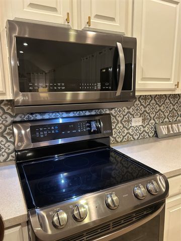 3948 Sunnygate Drive, Fort Worth, TX 76262