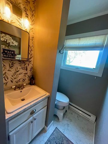 1004 63rd Avenue N, Moorhead, MN 56560