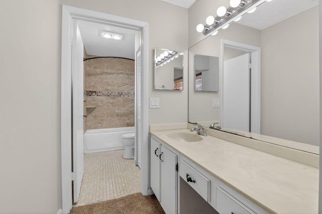 2911 SW 21st Terrace 272b, Delray Beach, FL 33445