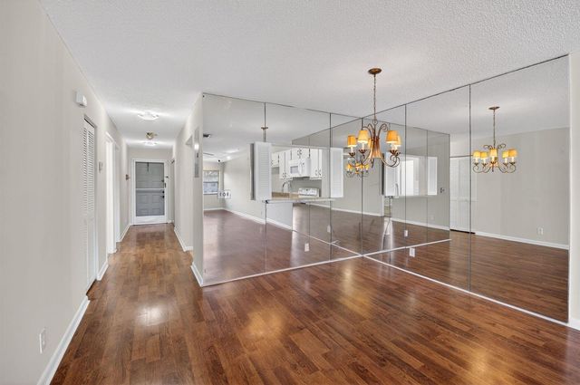 2911 SW 21st Terrace 272b, Delray Beach, FL 33445