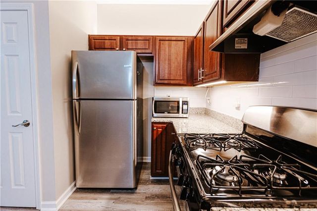 235 Riverstone Commons Circle, Canton, GA 30114