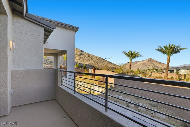 11486 Dune Ledge Avenue, Las Vegas, NV 89138