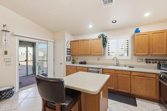 2363 E Wide View Court, Oro Valley, AZ 85755