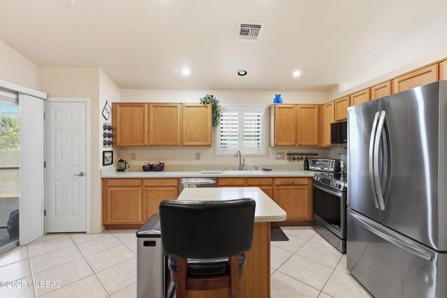 2363 E Wide View Court, Oro Valley, AZ 85755