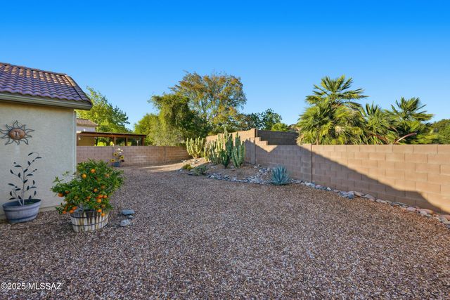 2363 E Wide View Court, Oro Valley, AZ 85755