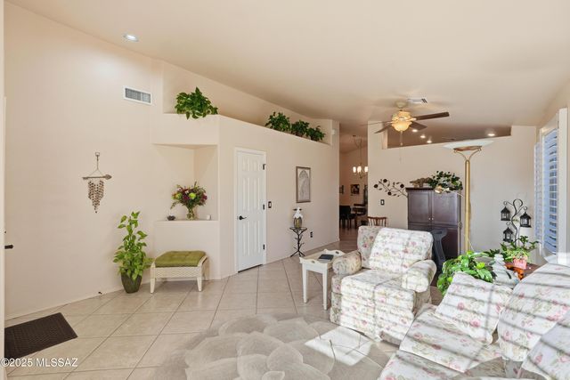 2363 E Wide View Court, Oro Valley, AZ 85755