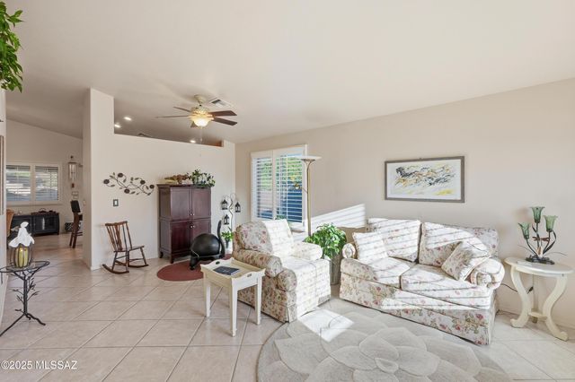 2363 E Wide View Court, Oro Valley, AZ 85755