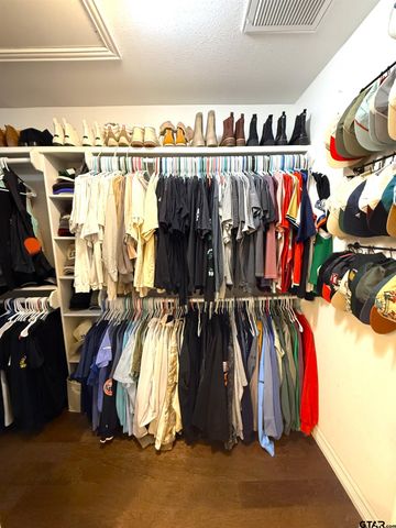 237 Hideaway Ln, Hideaway, TX 75771