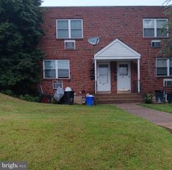 153 BURMONT RD #B, Drexel Hill, PA 19026