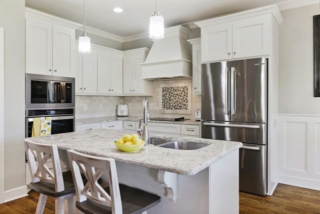 65 Cherokee Dock Rd, Lebanon, TN 37087