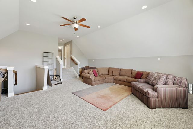 65 Cherokee Dock Rd, Lebanon, TN 37087