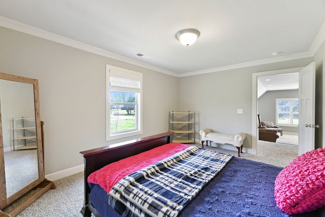 65 Cherokee Dock Rd, Lebanon, TN 37087