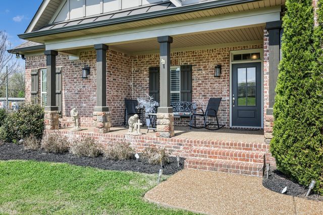 65 Cherokee Dock Rd, Lebanon, TN 37087