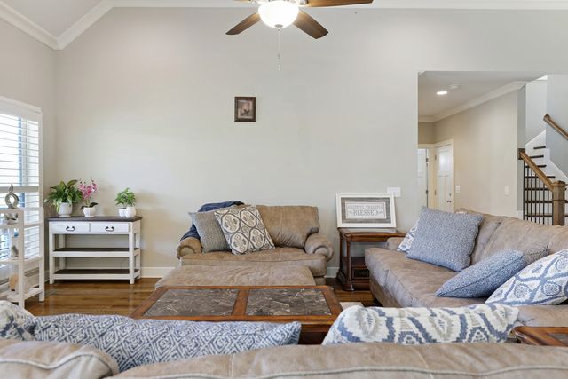 65 Cherokee Dock Rd, Lebanon, TN 37087