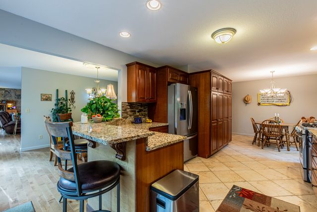 2555 Ridgefield Road, Princeton, IL 61356