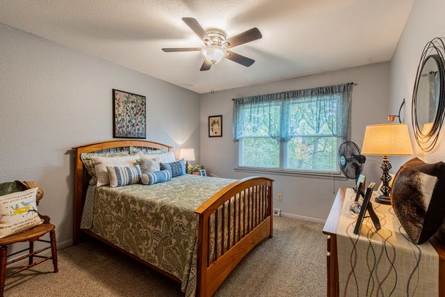 2555 Ridgefield Road, Princeton, IL 61356