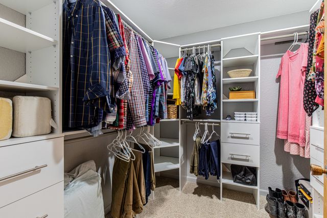 2555 Ridgefield Road, Princeton, IL 61356