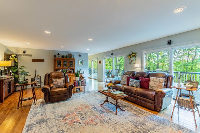 2555 Ridgefield Road, Princeton, IL 61356