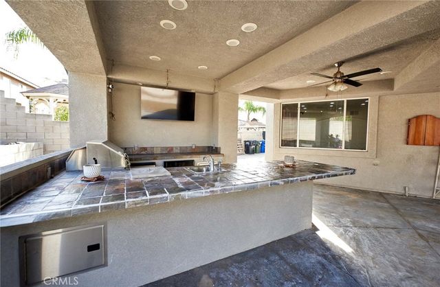 6617 Logan Avenue, Fontana, CA 92336