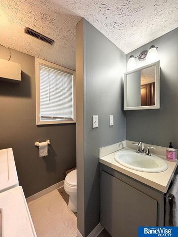 4312 Abbott Road, Lincoln, NE 68516