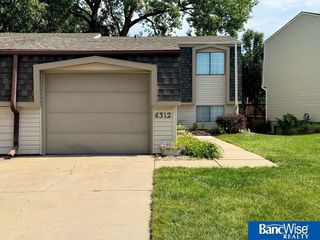 4312 Abbott Road, Lincoln, NE 68516