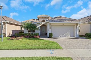1589 Serrano CIR, Naples, FL 34105