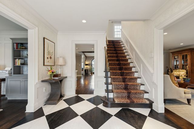5533 W University Boulevard, Dallas, TX 75209