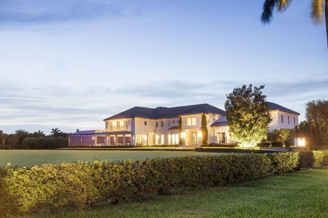 15527 Imperial Point Lane, Wellington, FL 33414